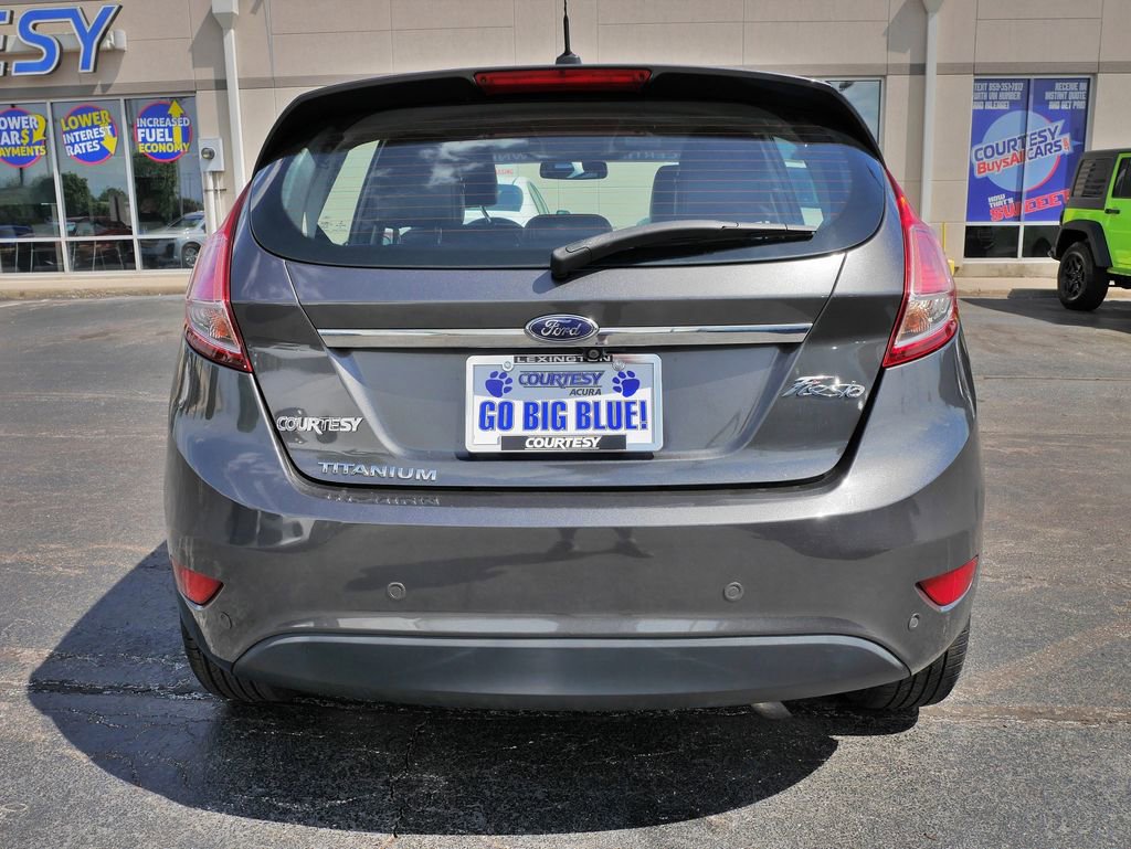 Used 2018 Ford Fiesta Titanium FWD image 6