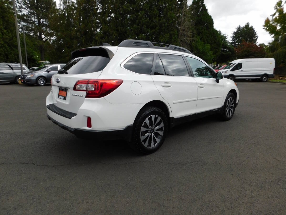 Used 2016 Subaru Outback 2.5i Limited AWD/4WD image 2