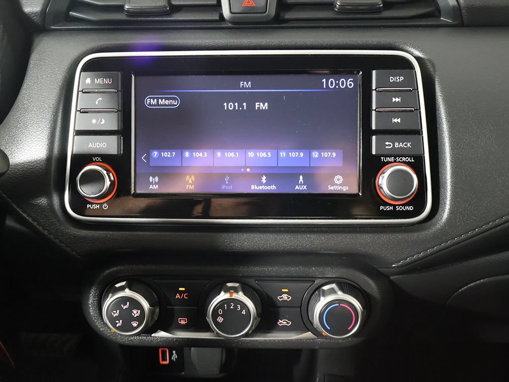 Used 2025 Nissan Versa S FWD image 37