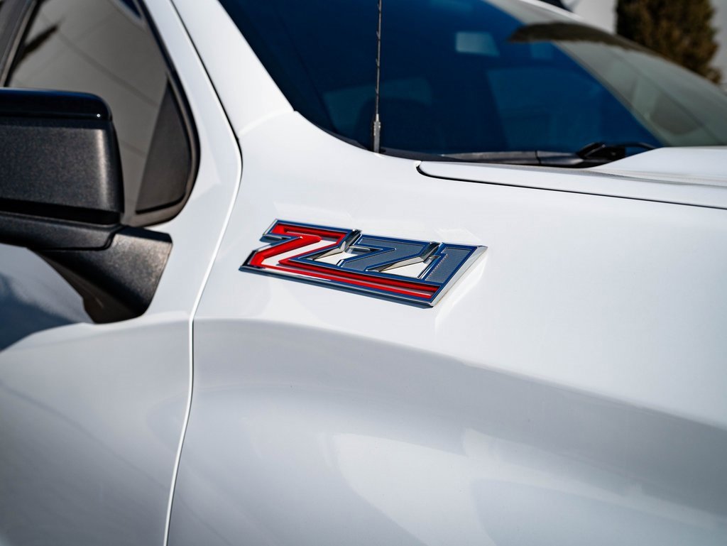 Used 2019 Chevrolet Silverado 1500 RST image 14