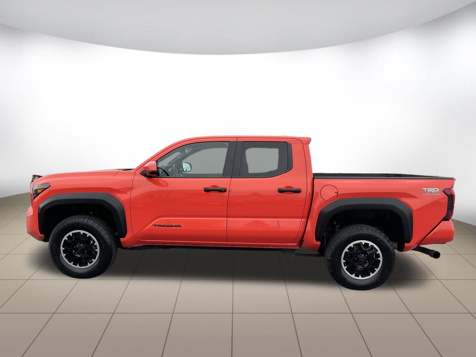 Used 2024 Toyota Tacoma TRD Off-Road AWD/4WD image 8