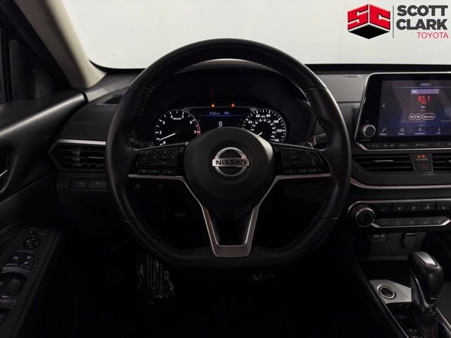 Used 2020 Nissan Altima 2.5 SR w/ Premium Package FWD image 43