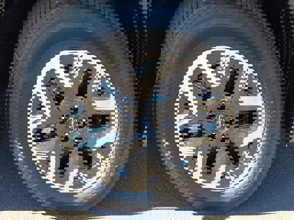 Used 2025 Subaru Forester image 9