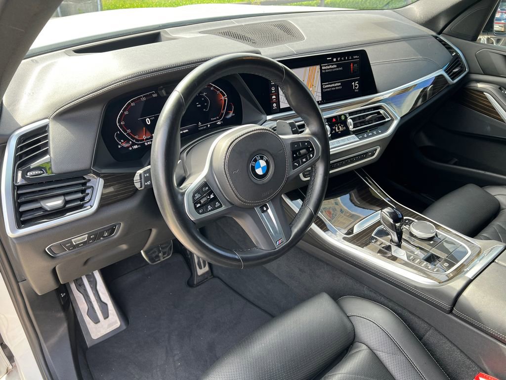 Used 2023 BMW X5 xDrive40i w/ M Sport Package AWD/4WD image 22