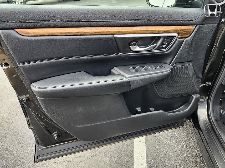 Used 2017 Honda CR-V EX-L image 12