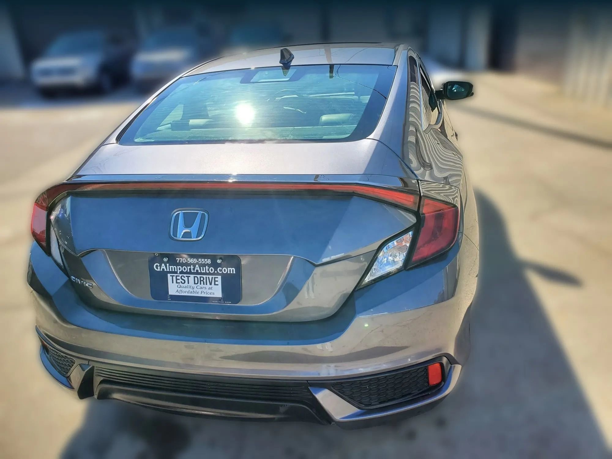 Used 2018 Honda Civic EX-L image 11