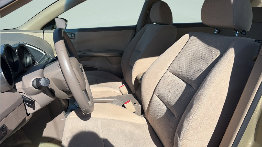 Used 2004 Nissan Maxima 3.5 SE FWD image 9