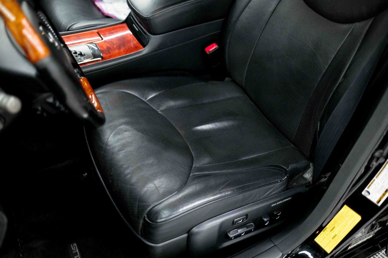 Used 2004 Lexus LS 430 RWD image 44