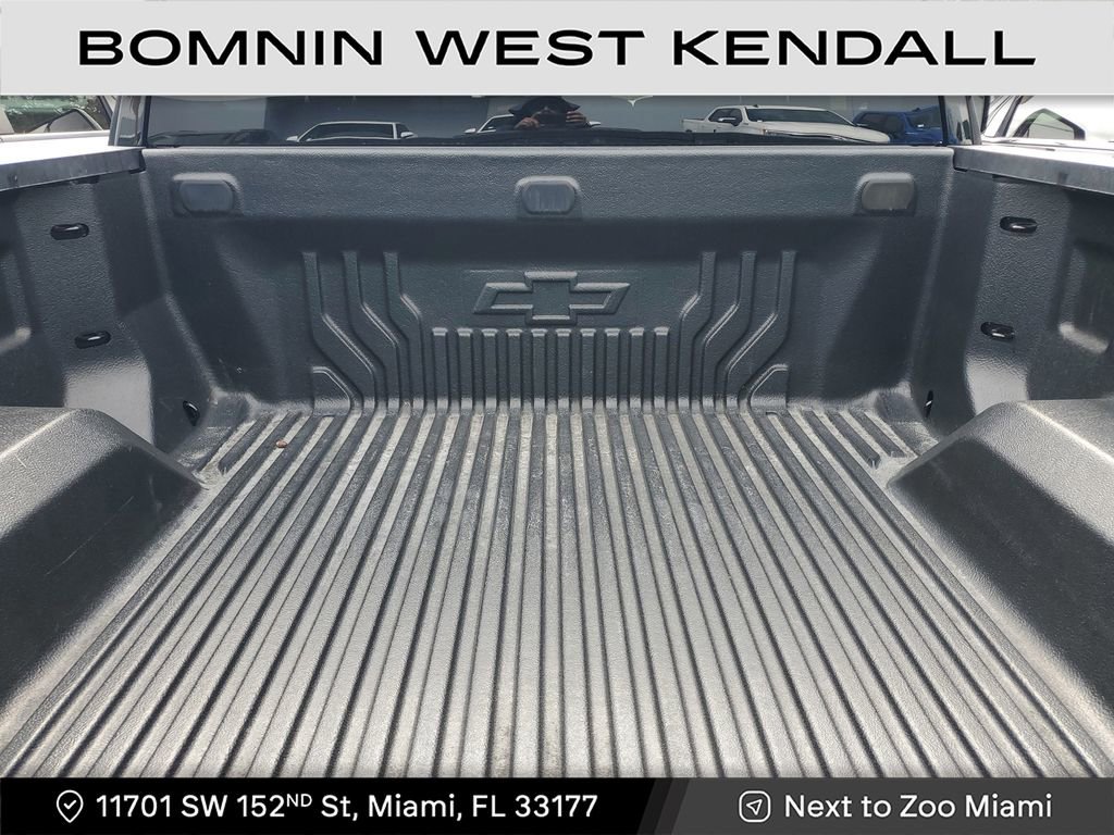 Used 2025 Chevrolet Silverado 1500 RST w/ Z71 Off-Road Package image 9