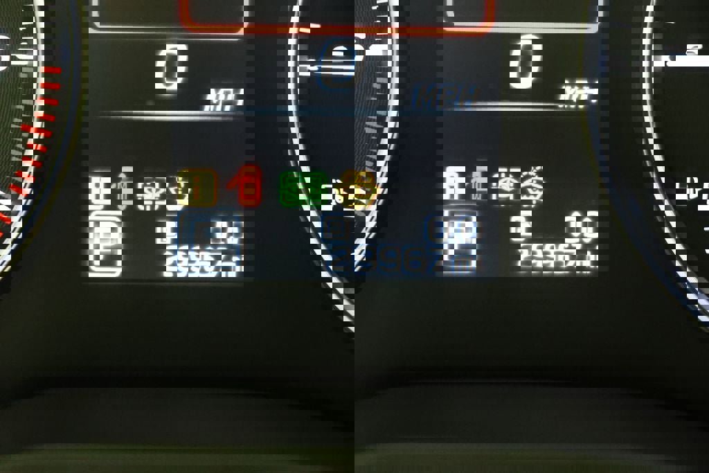 Used 2024 Subaru Ascent Limited image 18