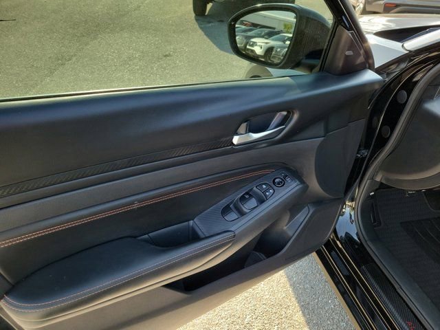 Certified 2022 Nissan Altima 2.5 SR w/ Midnight Edition Package image 24