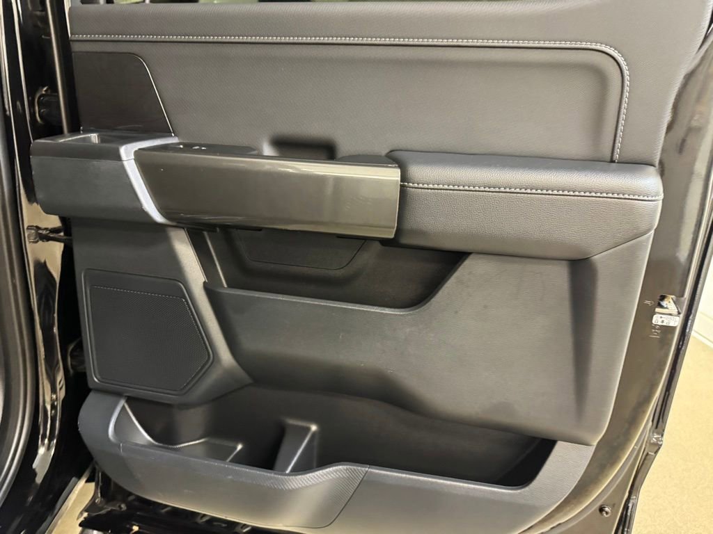 Used 2022 Ford F150 XLT w/ Equipment Group 302A High image 25