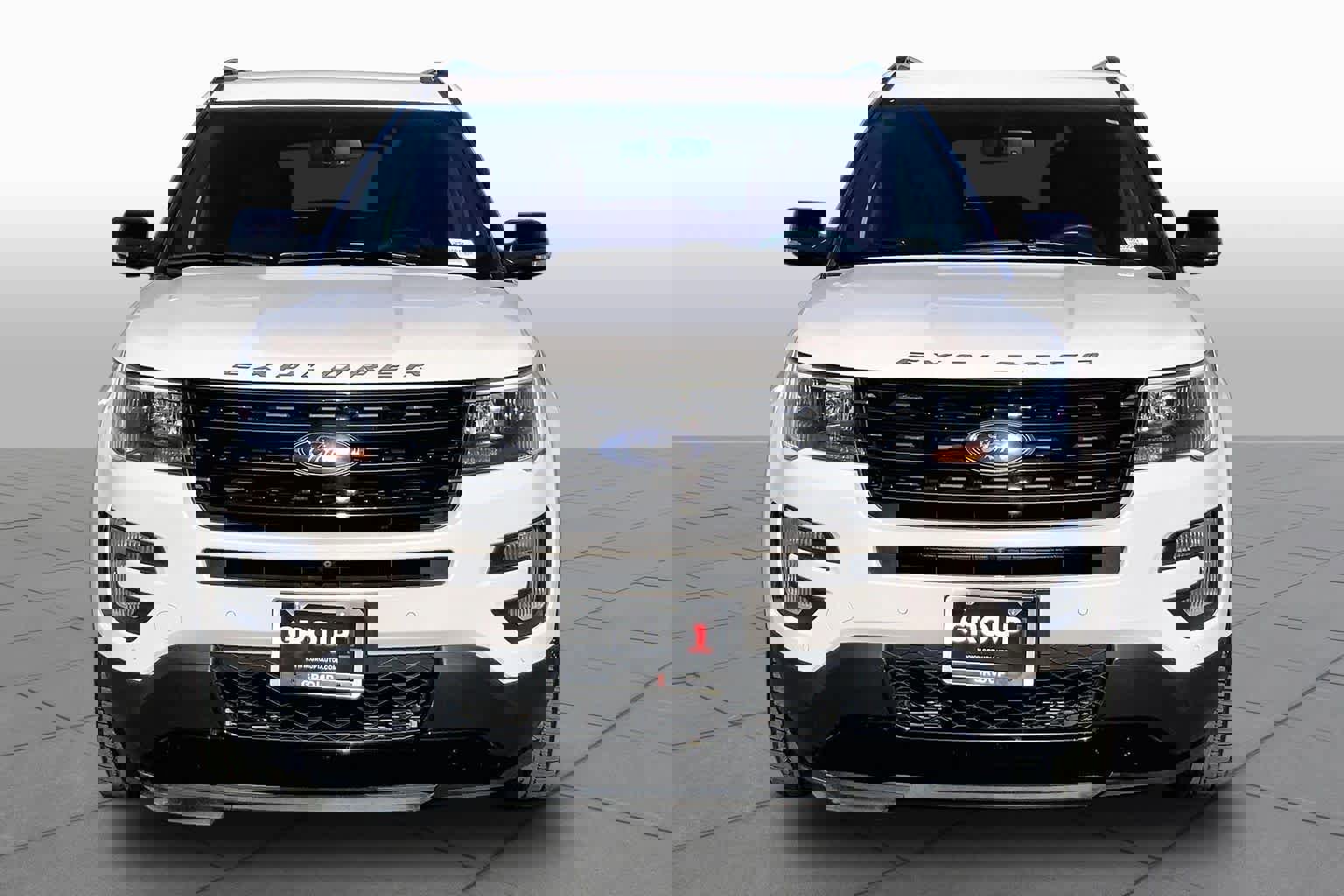 Used 2017 Ford Explorer Sport w/ Equipment Group 401A AWD/4WD image 4