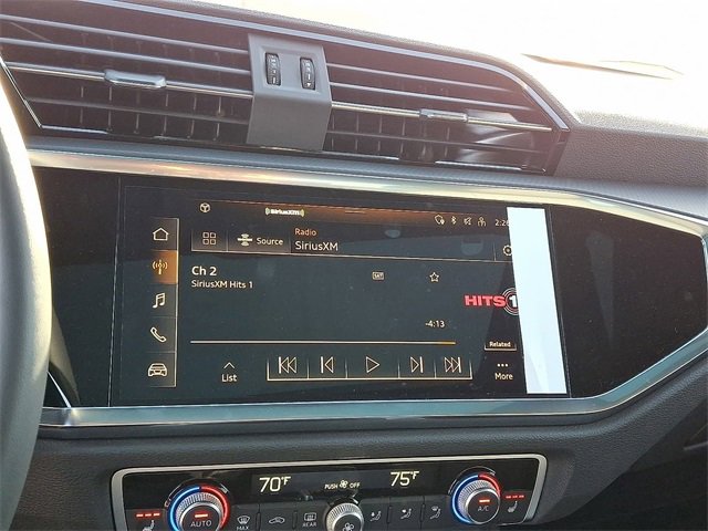 New 2025 Audi Q3 2.0T Premium image 13