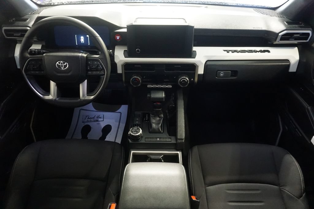 Certified 2024 Toyota Tacoma TRD Off-Road AWD/4WD image 26