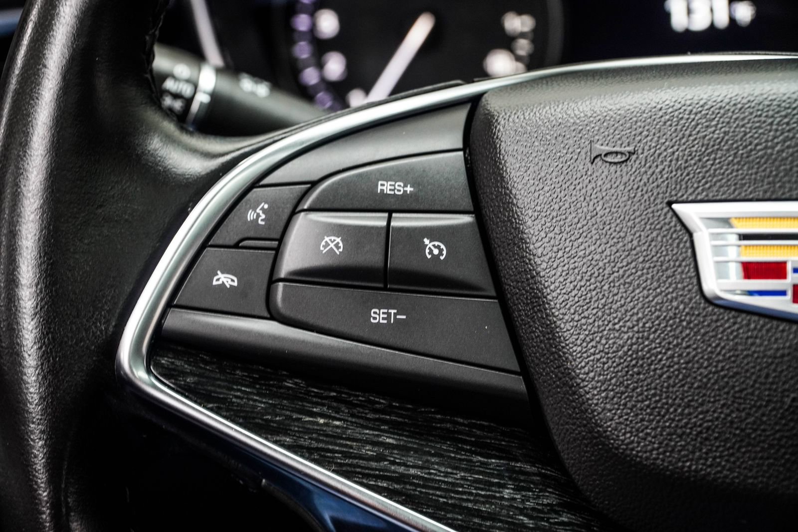 Used 2021 Cadillac XT5 Premium Luxury FWD image 27