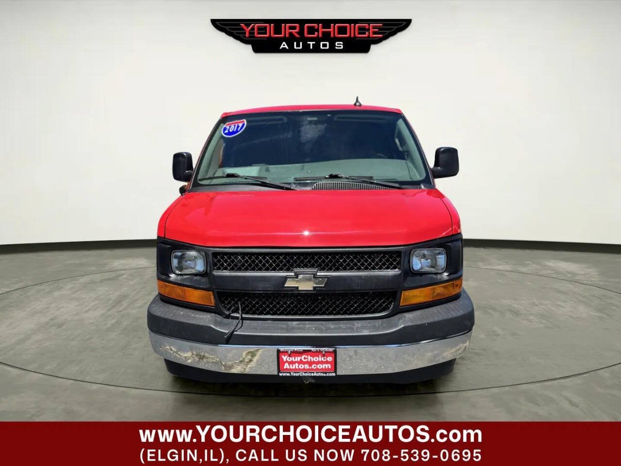 Used 2017 Chevrolet Express 3500 RWD image 13