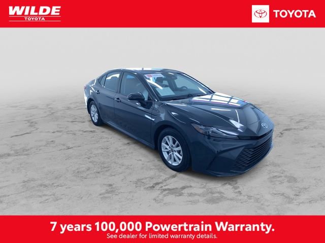Certified 2025 Toyota Camry LE image 3