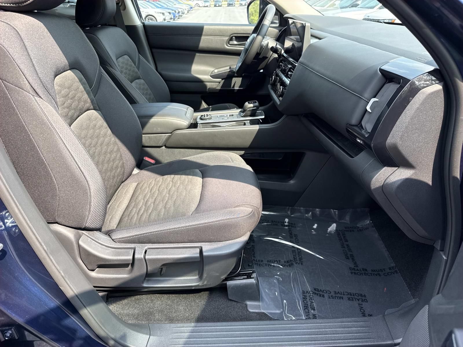 Certified 2026 Nissan Pathfinder SV AWD/4WD image 25