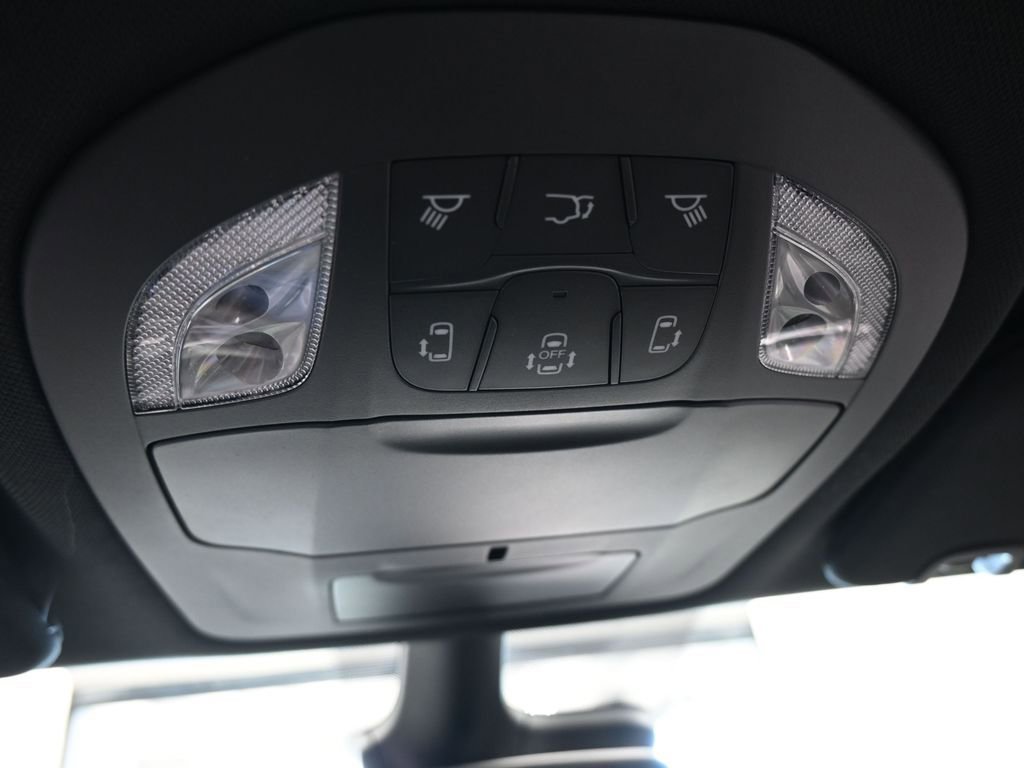 New 2026 Chrysler Pacifica Select FWD image 25