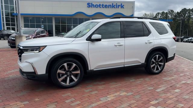 Certified 2023 Honda Pilot Elite image 7