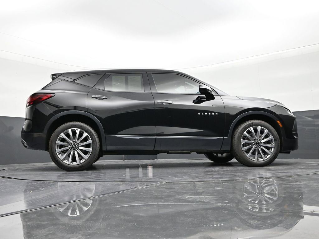 Used 2023 Chevrolet Blazer Premier w/ Enhanced Convenience Package image 25