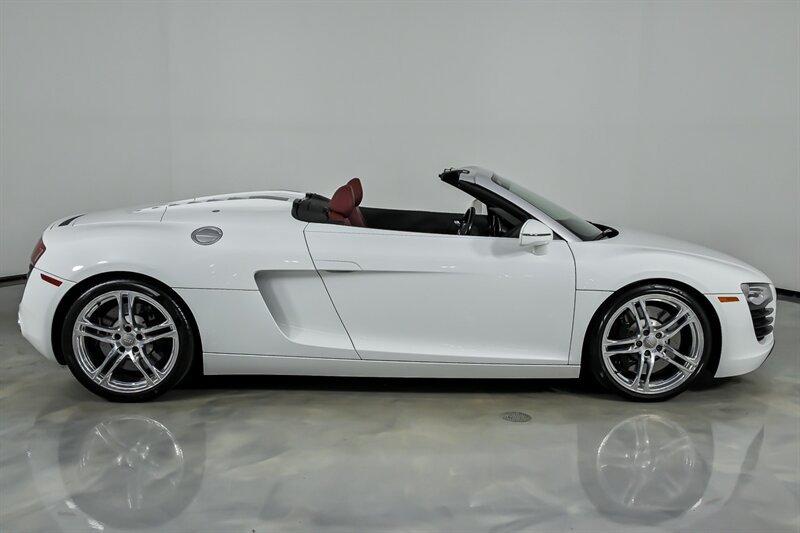 Used 2011 Audi R8 V8 AWD/4WD image 14