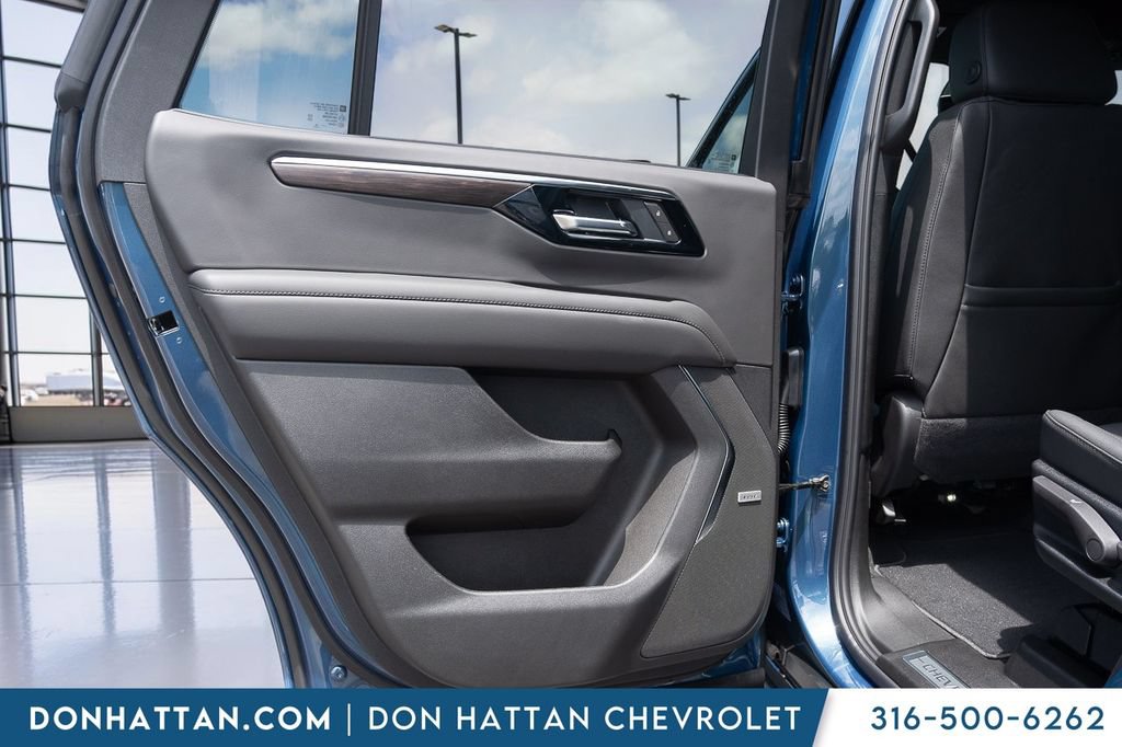 New 2026 Chevrolet Tahoe LT w/ Comfort Package AWD/4WD image 18
