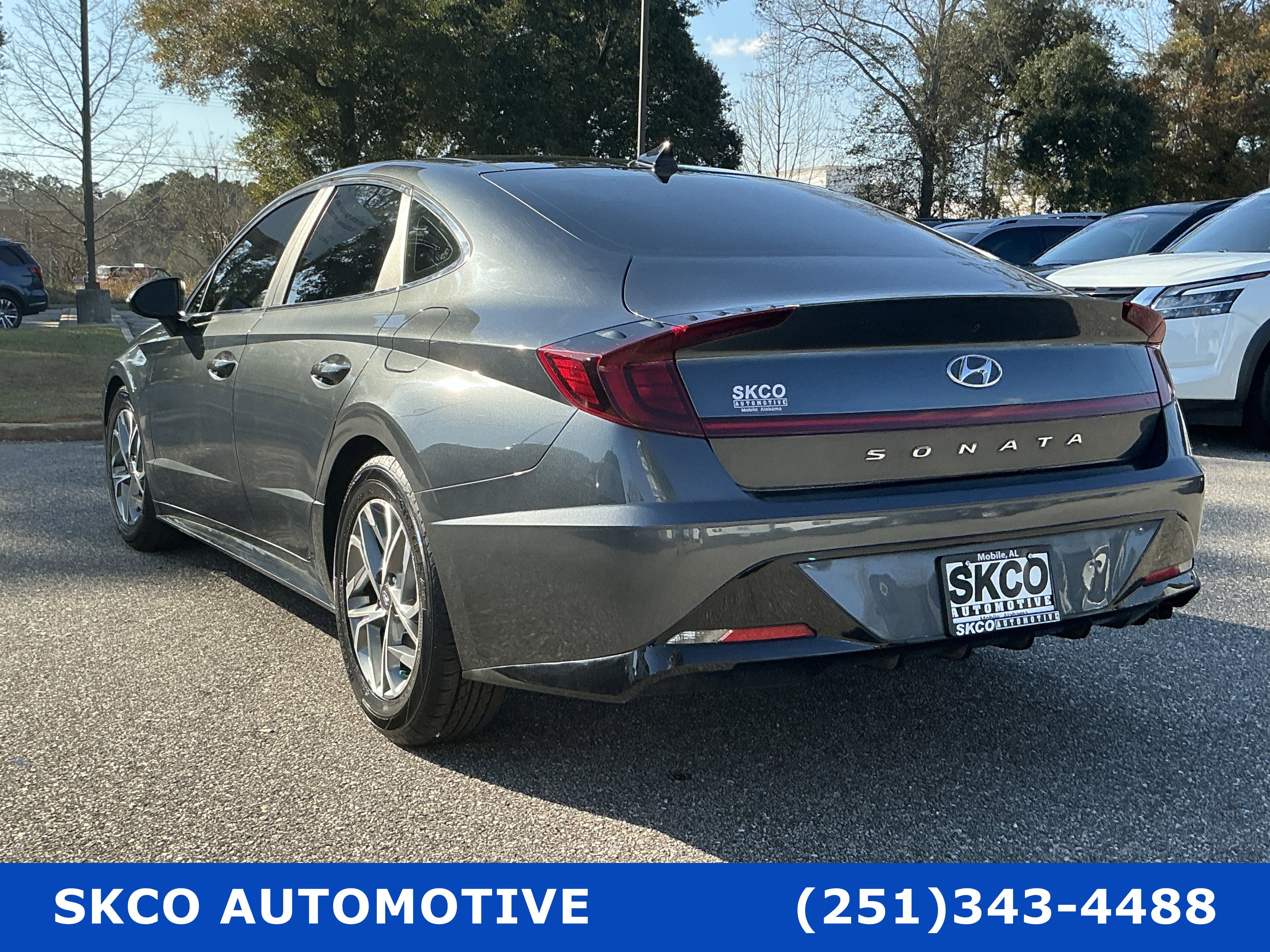 Used 2022 Hyundai Sonata SEL w/ Convenience Package image 3