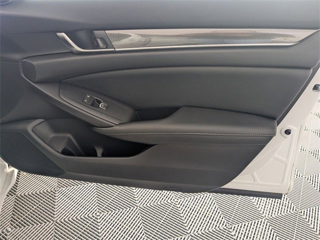 Used 2022 Honda Accord Sport image 30