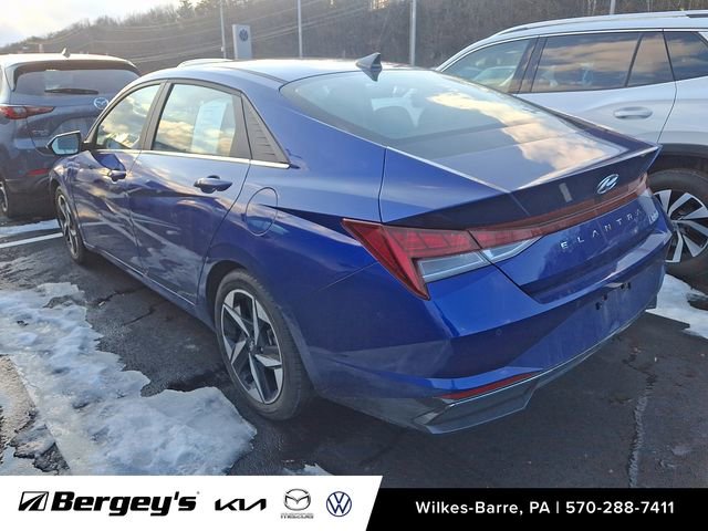 Used 2023 Hyundai Elantra Limited image 8