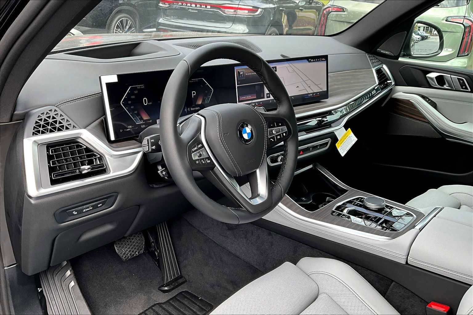 New 2026 BMW X5 xDrive40i w/ Premium Package image 8