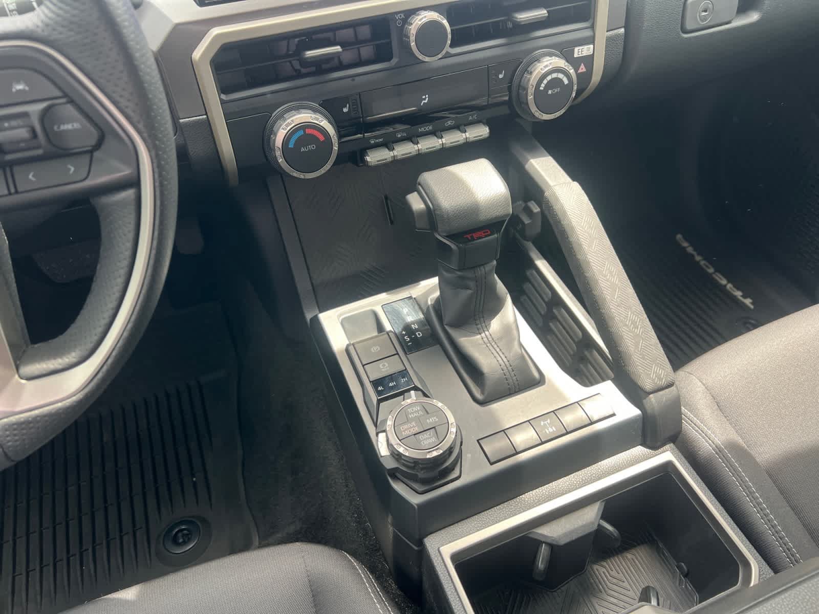 Used 2024 Toyota Tacoma TRD Off-Road AWD/4WD image 14