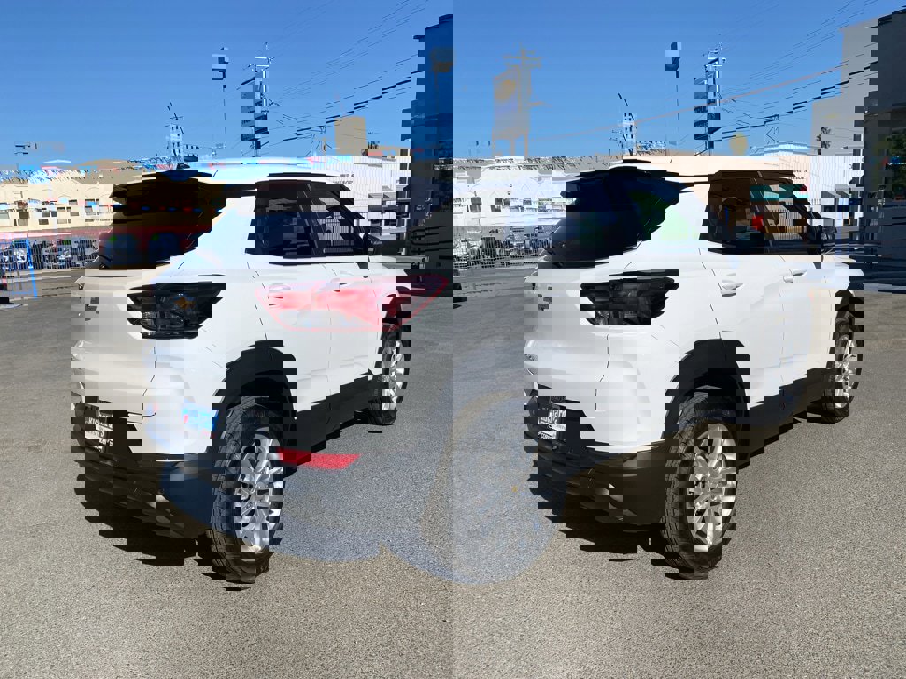 Used 2026 Chevrolet TrailBlazer LS w/ LS Convenience Package image 10