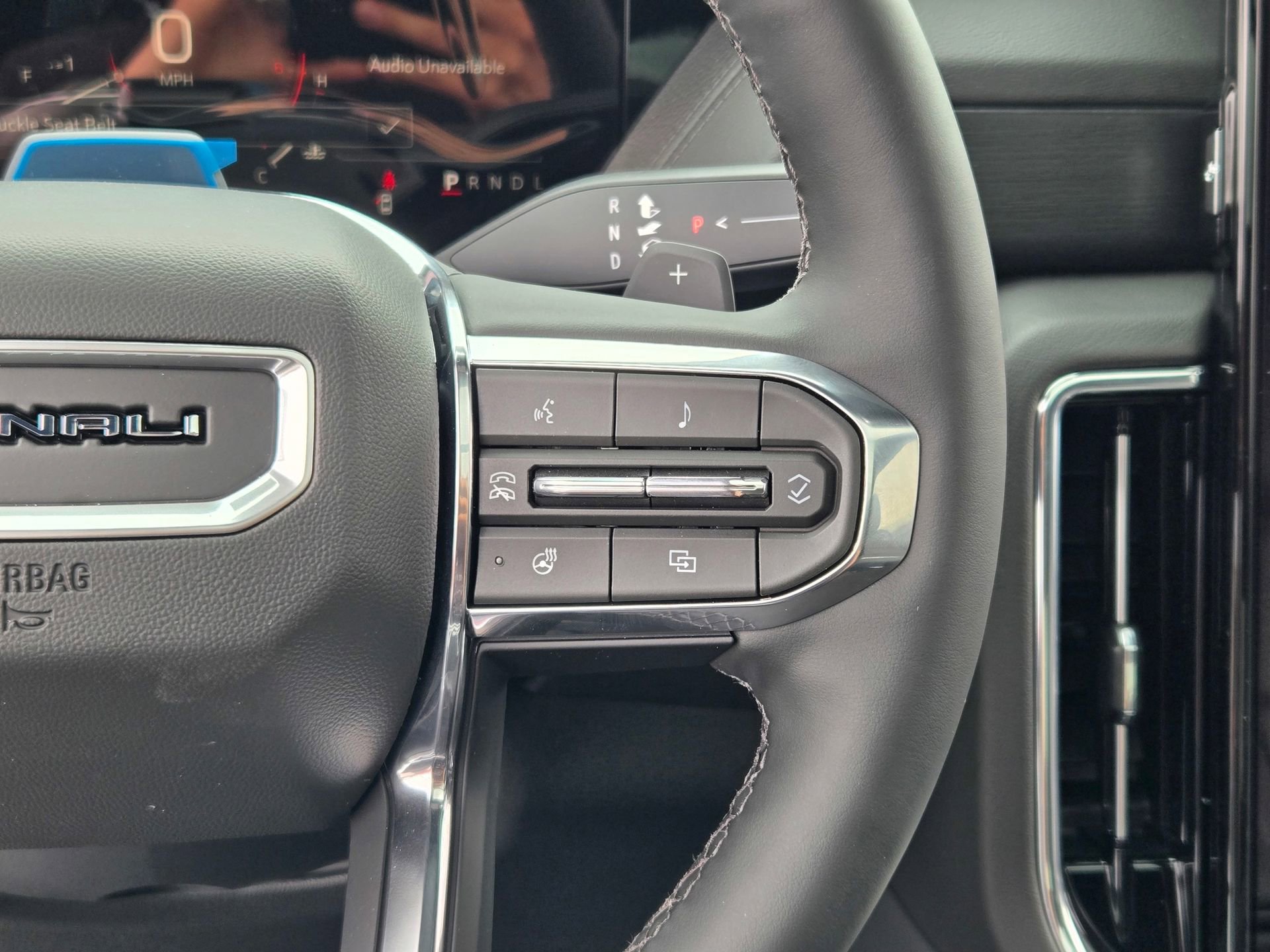 New 2026 GMC Yukon Denali w/ Denali Reserve Package AWD/4WD image 47