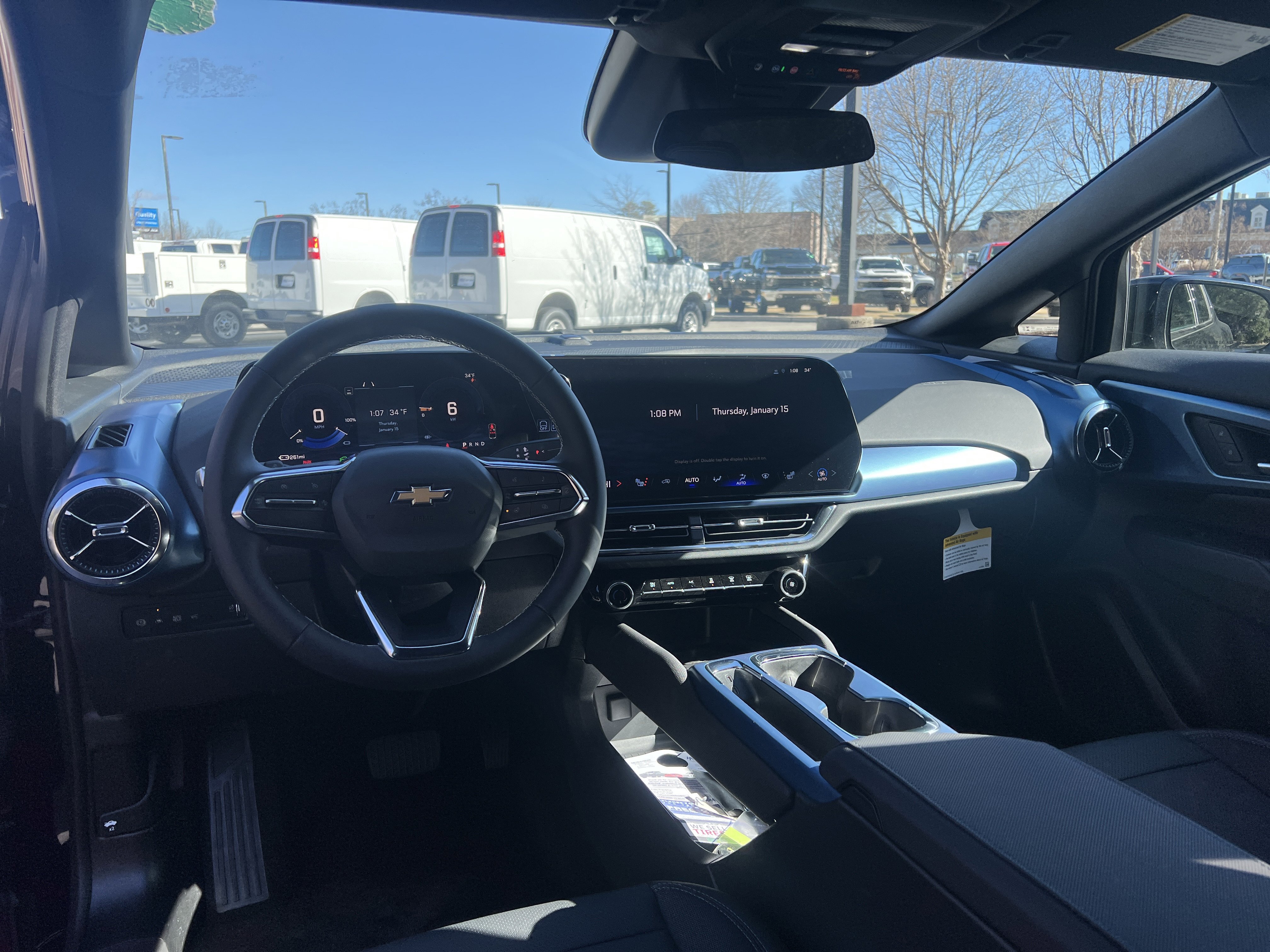 New 2026 Chevrolet Equinox EV LT AWD/4WD image 18
