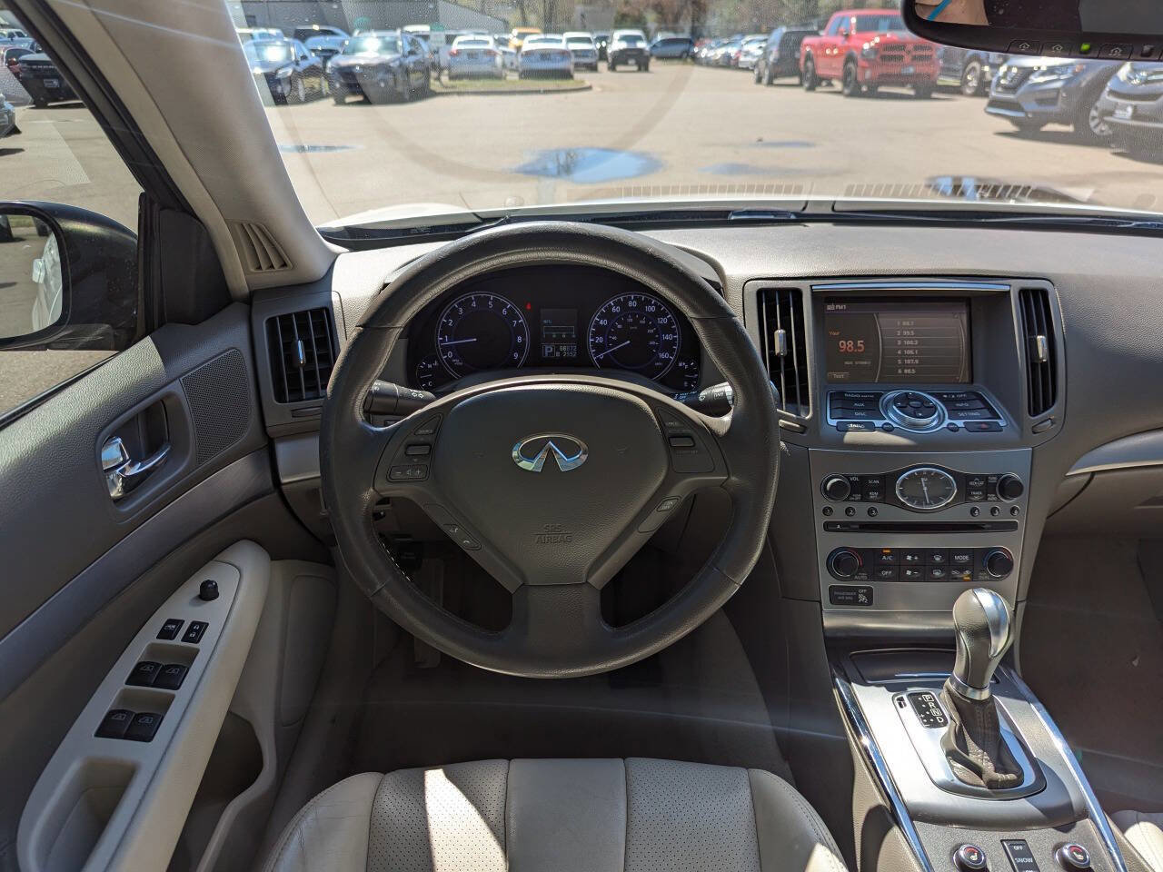 Used 2015 INFINITI Q40 AWD w/ Moonroof Package image 16