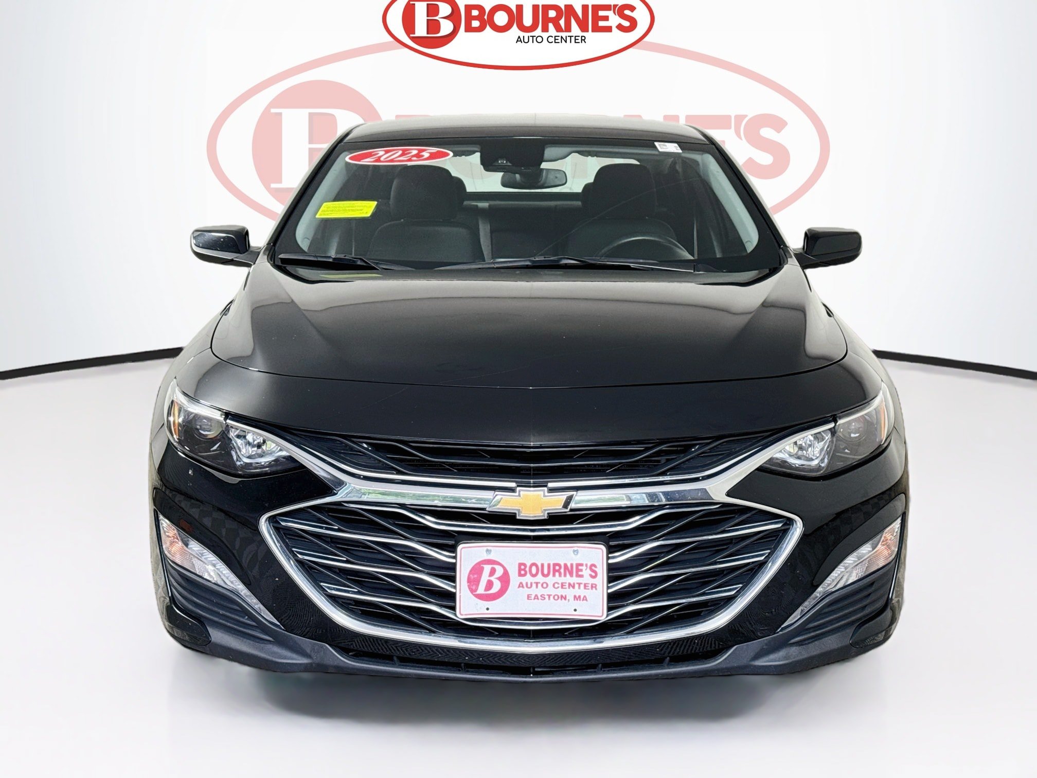 Used 2025 Chevrolet Malibu LT FWD image 5