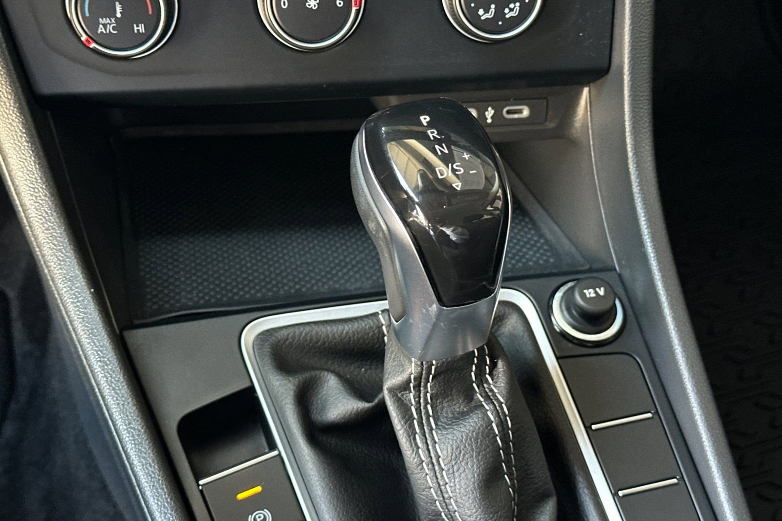 Used 2024 Volkswagen Jetta S FWD image 20