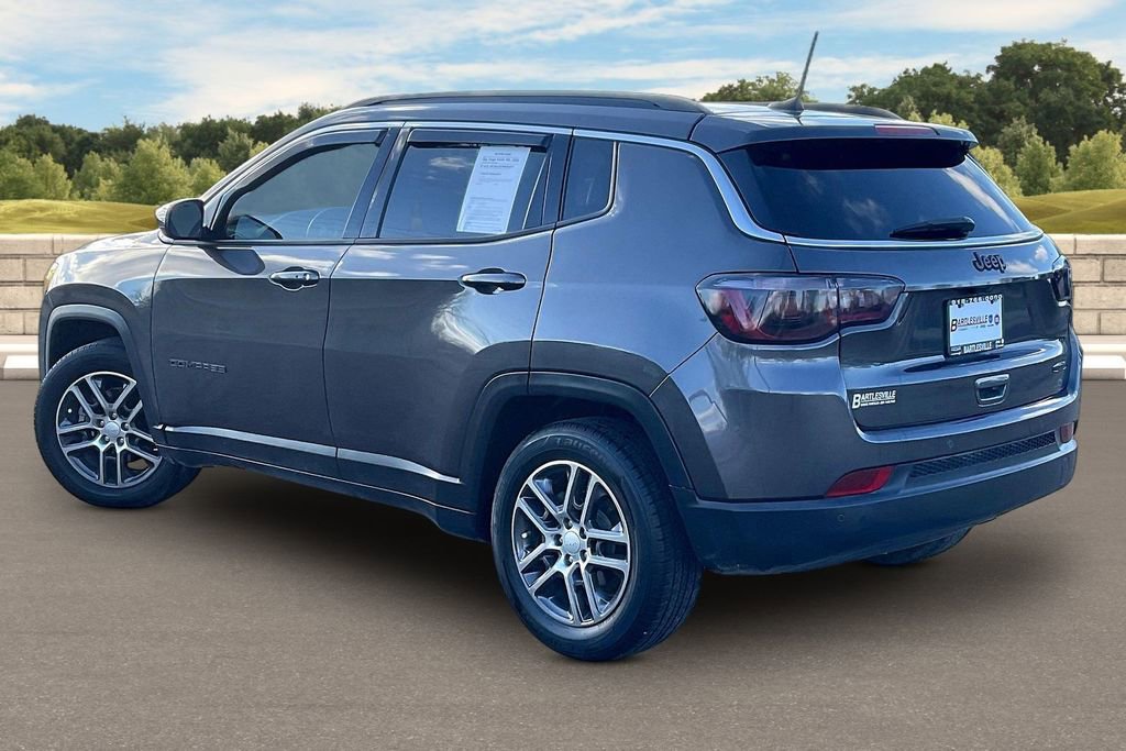 Used 2020 Jeep Compass Latitude image 11