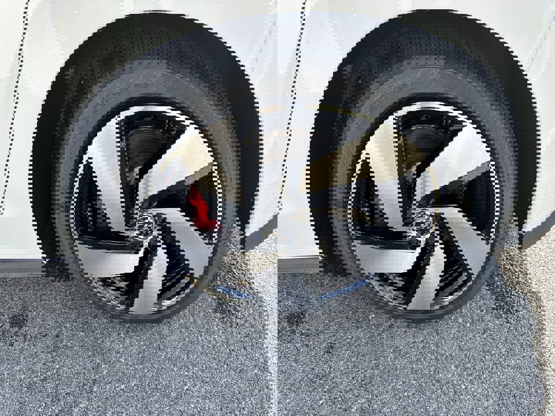 New 2025 Volkswagen GTI S image 31