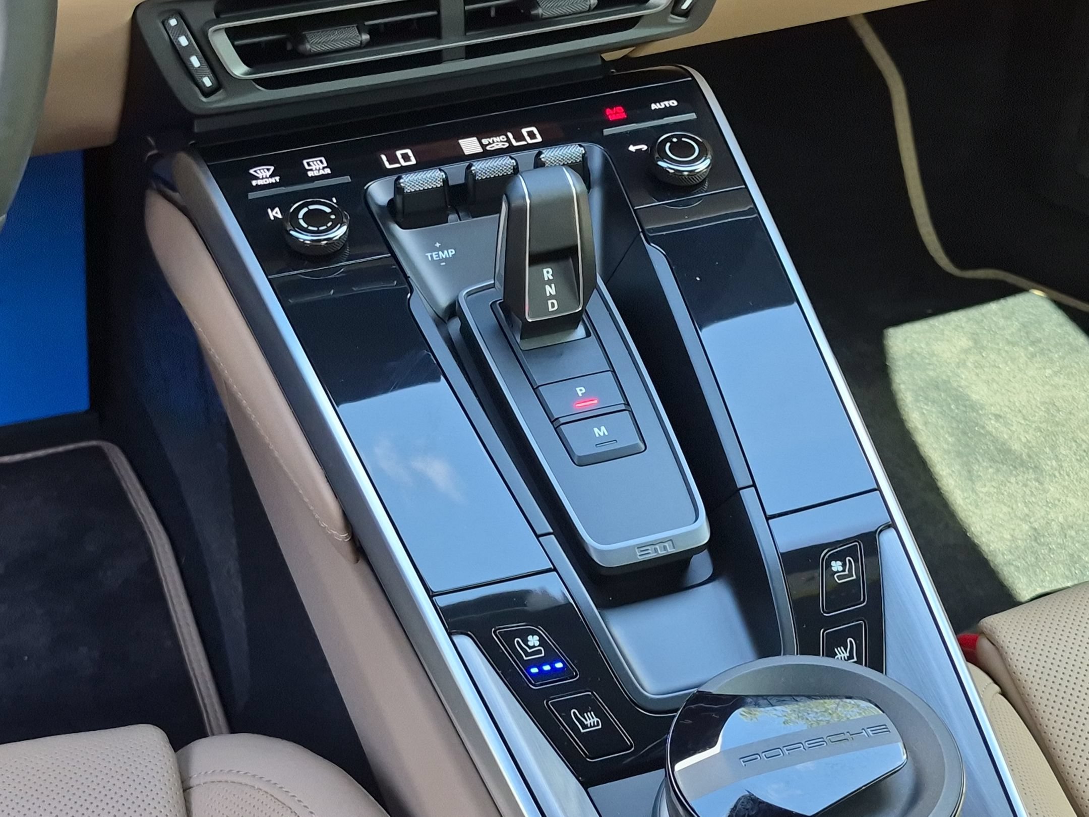 Certified 2022 Porsche 911 Turbo S AWD/4WD image 15