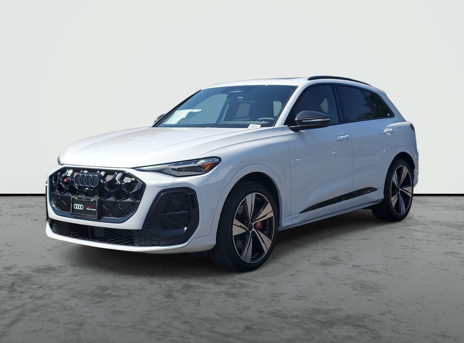 New 2026 Audi SQ5 Prestige AWD/4WD image 2