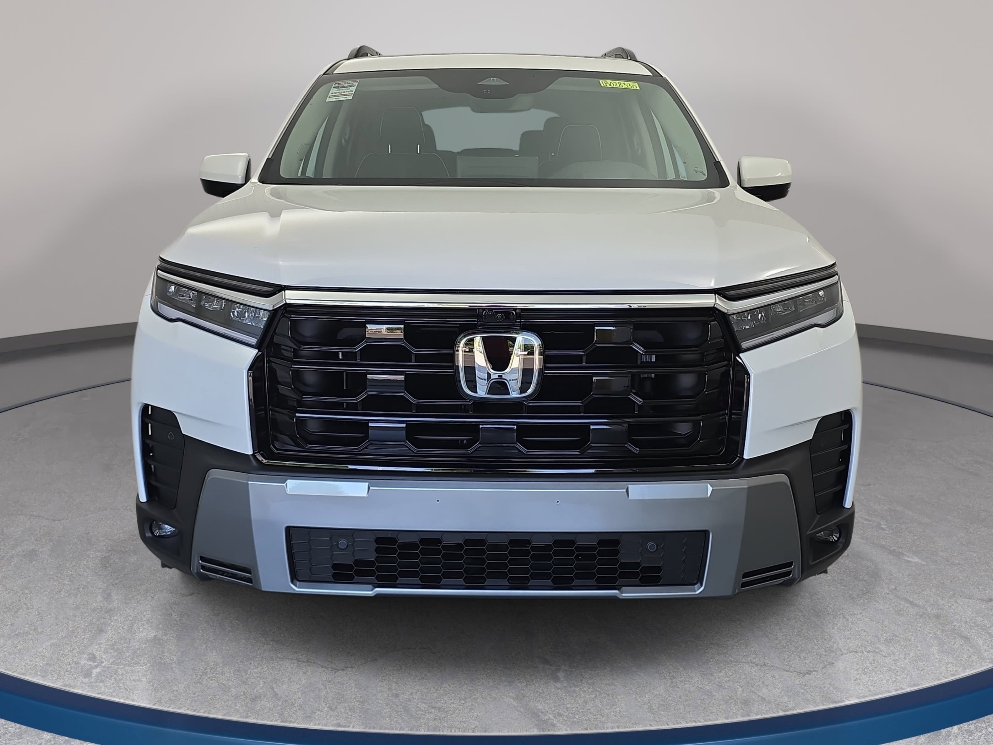 New 2026 Honda Pilot Elite image 2