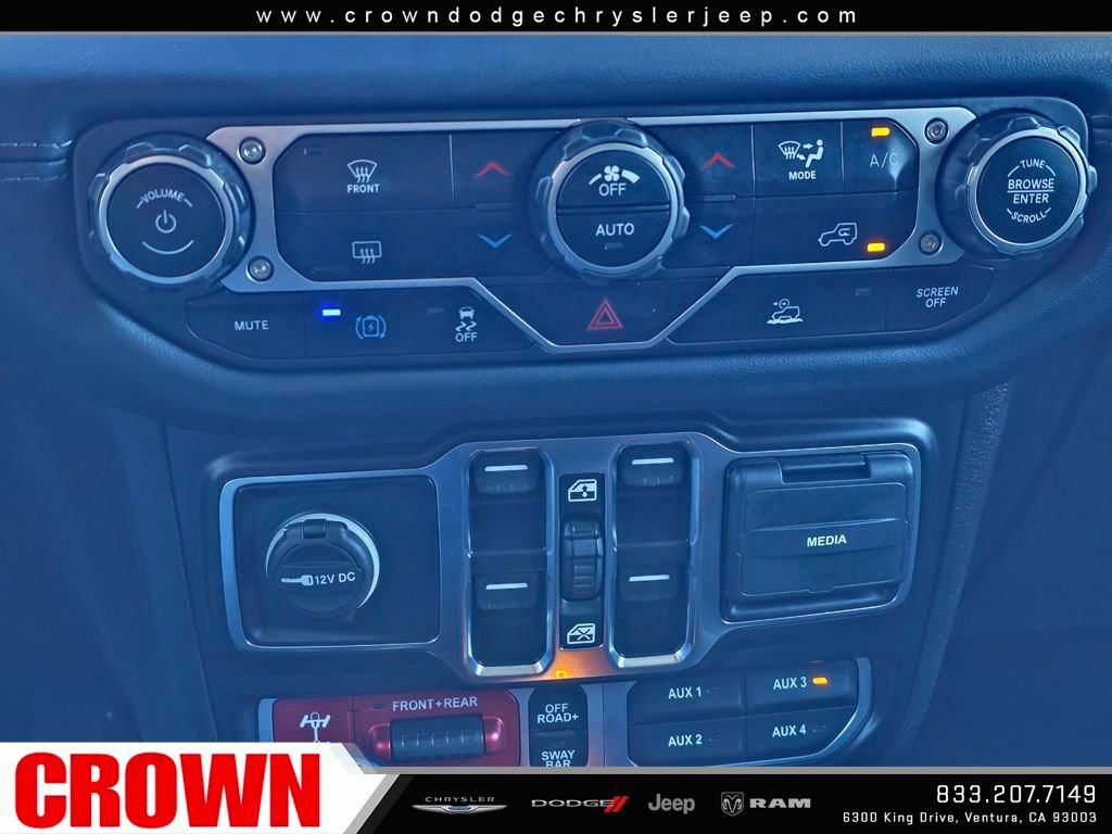 Used 2024 Jeep Wrangler Unlimited Rubicon 4xe image 26