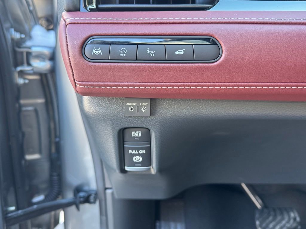 Used 2025 INFINITI QX80 Autograph w/ Autograph Exterior Package image 13