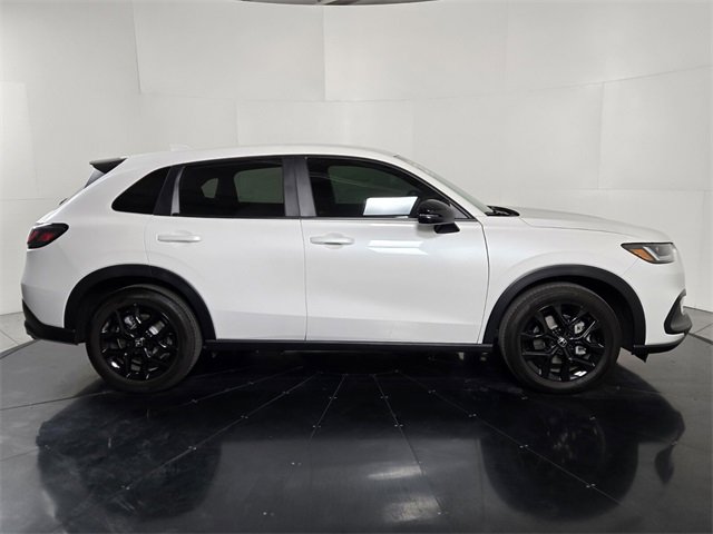 Used 2025 Honda HR-V Sport image 7