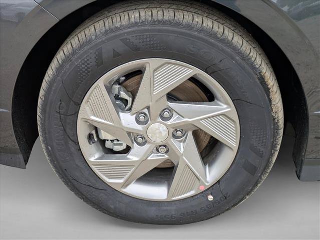 New 2025 Hyundai Sonata SE FWD image 9