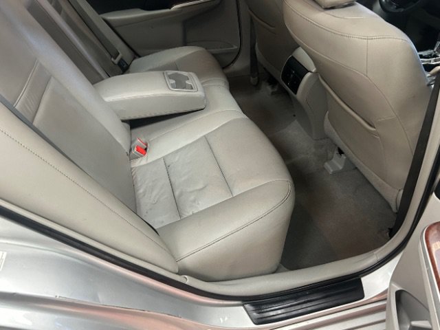 Used 2013 Toyota Camry XLE FWD image 11