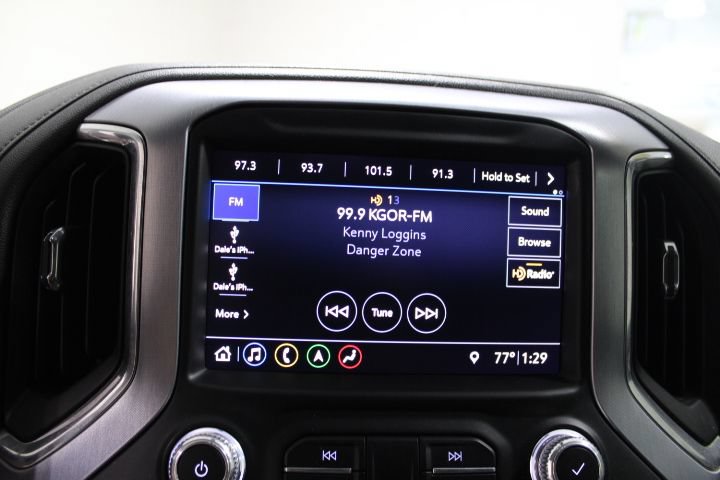 Used 2019 GMC Sierra 1500 SLT AWD/4WD image 3